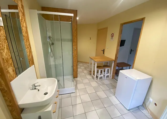 Cosy A Cherbourg-en-cotentin, 20 M² Avec Confort.